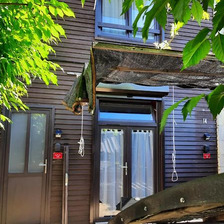 Duplex14H 1Er Etage Jardinet 1 Parking Ou Studio14B Rdc Terrasse Sans Parking La Rochelle  Exterior photo