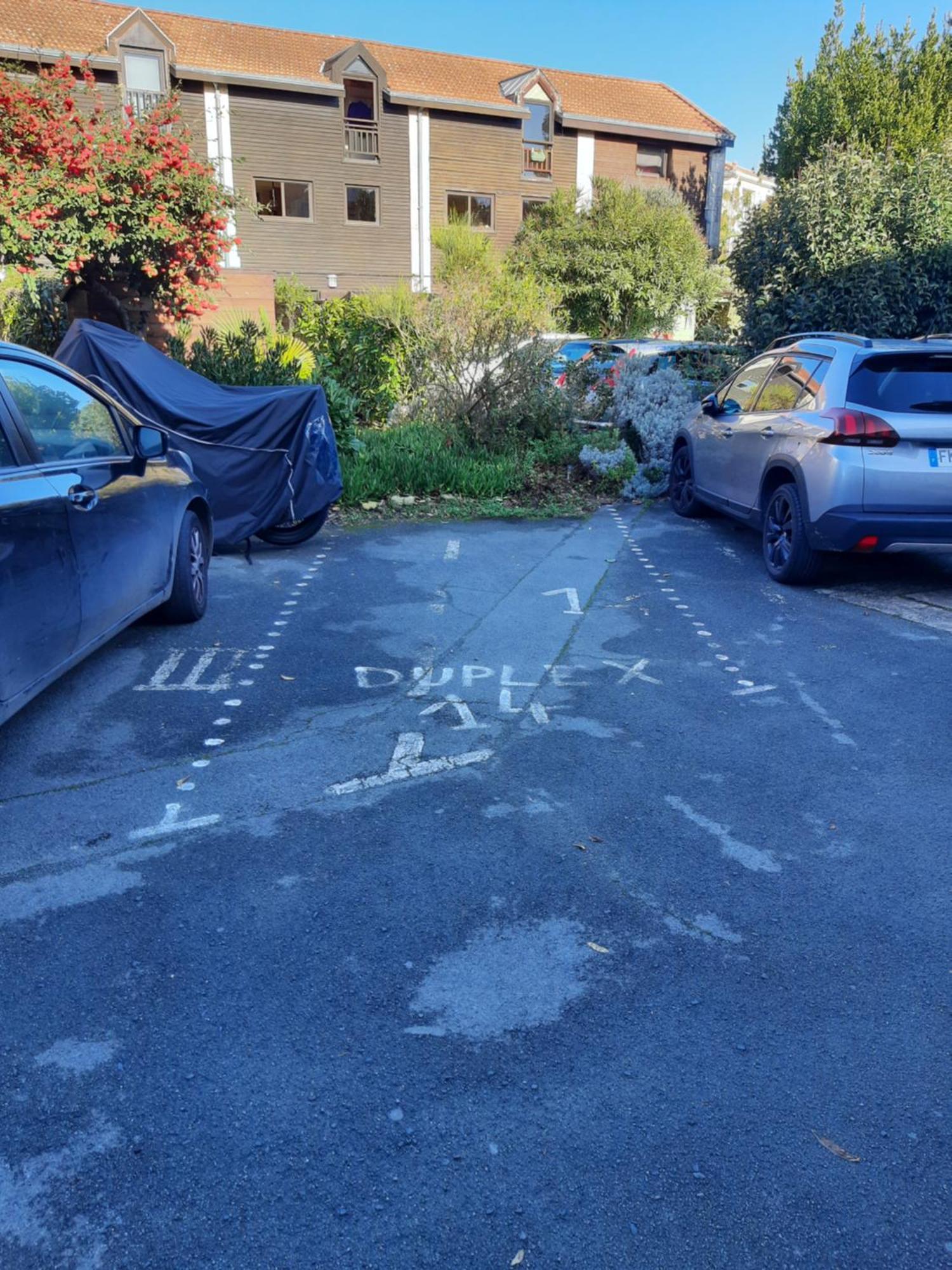 Duplex14H 1Er Etage Jardinet 1 Parking Ou Studio14B Rdc Terrasse Sans Parking La Rochelle  Exterior photo