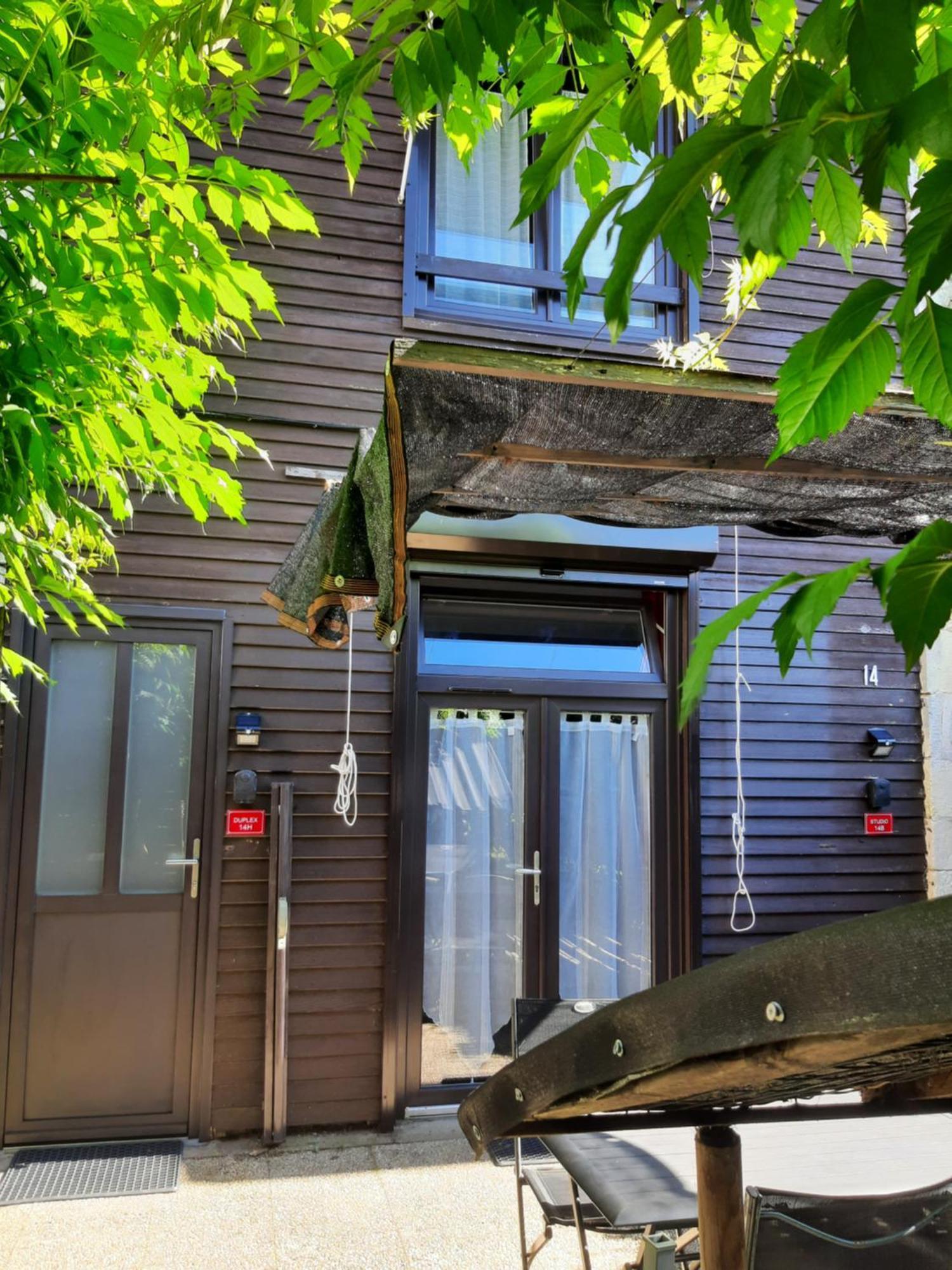 Duplex14H 1Er Etage Jardinet 1 Parking Ou Studio14B Rdc Terrasse Sans Parking La Rochelle  Exterior photo
